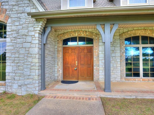 501 Willow Drive, Choctaw, OK 73020