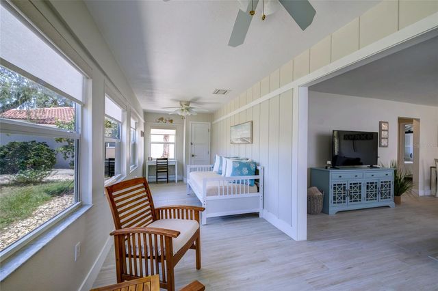 161 VISTA HERMOSA CIRCLE 26A, Sarasota, FL 34242