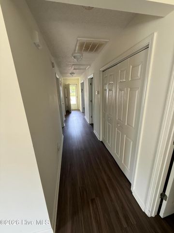 101 Courtyard E, Beaufort, NC 28516