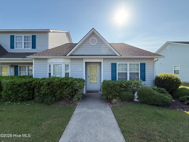 101 Courtyard E, Beaufort, NC 28516