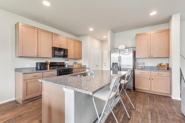 242 Barley LN, Elgin, TX 78621