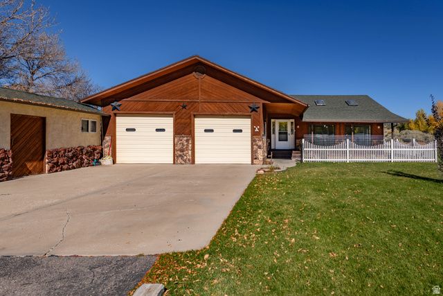 50 N 1690 E, Beaver, UT 84713