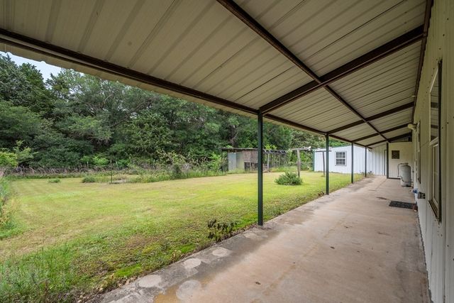 15800 County Road 4009, Mabank, TX 75147