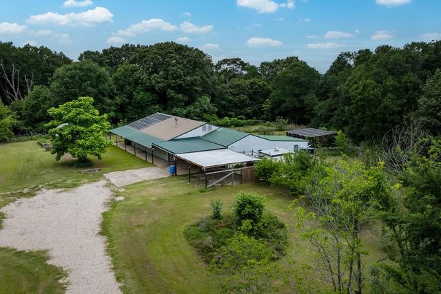 15800 County Road 4009, Mabank, TX 75147