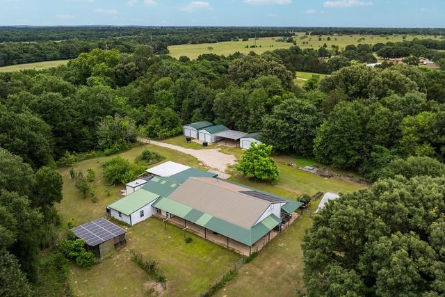 15800 County Road 4009, Mabank, TX 75147
