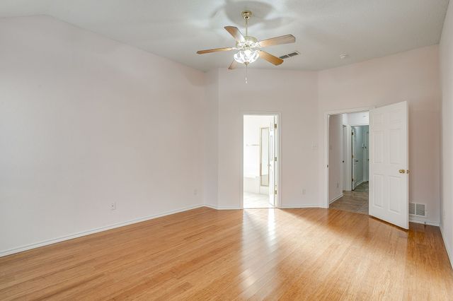 6003 Blue Mesa Drive, Arlington, TX 76017