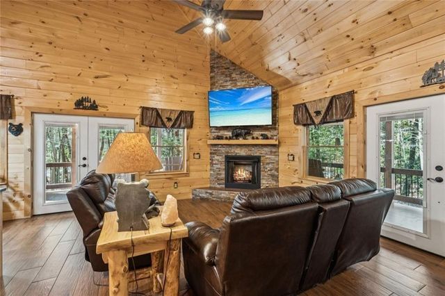 491 Old Parker Terrace, Ellijay, GA 30536