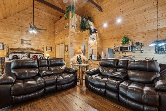 491 Old Parker Terrace, Ellijay, GA 30536