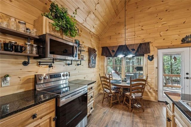 491 Old Parker Terrace, Ellijay, GA 30536