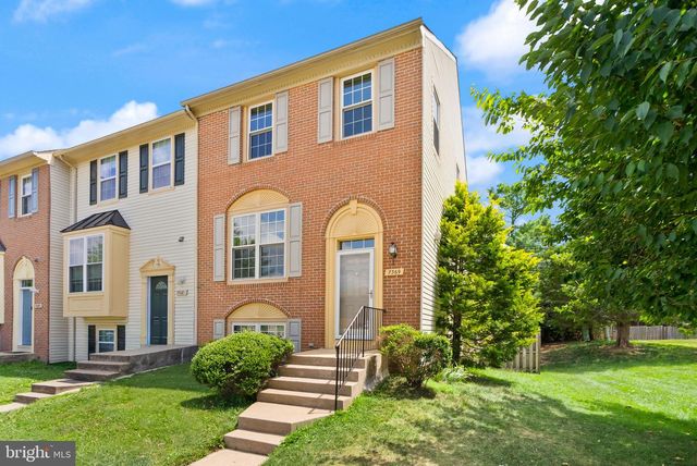 7369 RHONDDA DR, Lorton, VA 22079