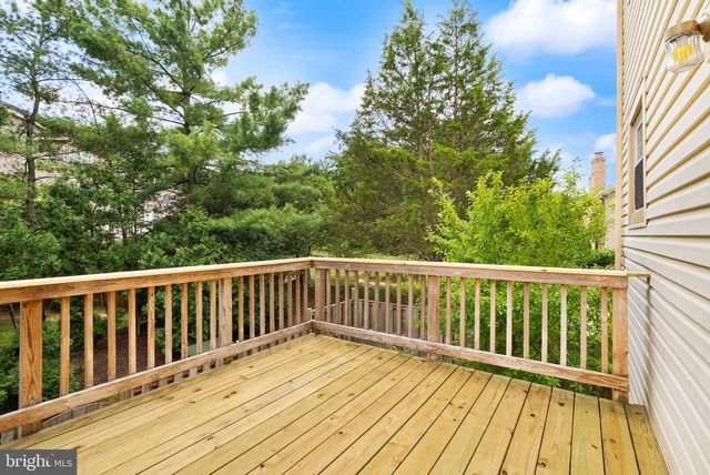 7369 RHONDDA DR, Lorton, VA 22079