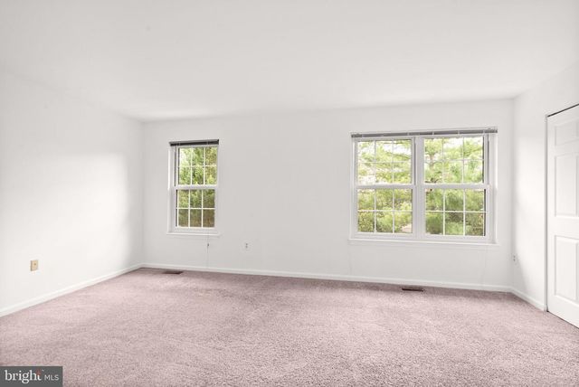 7369 RHONDDA DR, Lorton, VA 22079