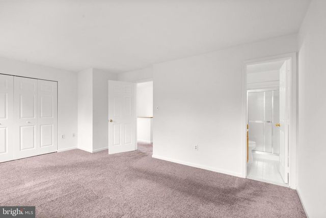 7369 RHONDDA DR, Lorton, VA 22079