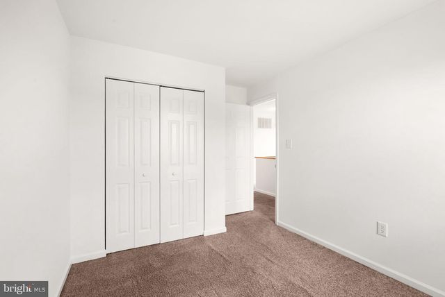 7369 RHONDDA DR, Lorton, VA 22079