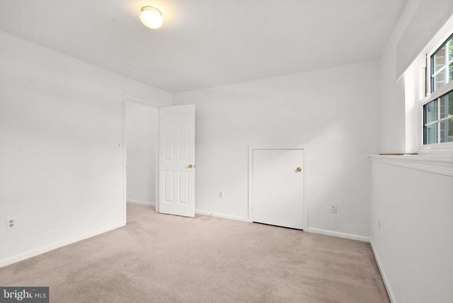 7369 RHONDDA DR, Lorton, VA 22079