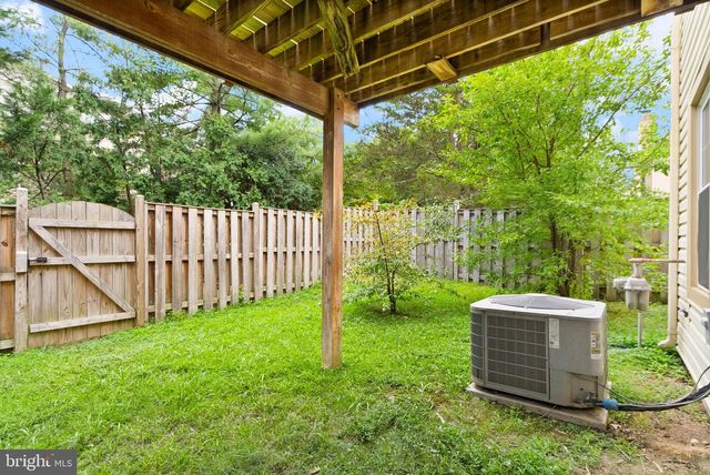 7369 RHONDDA DR, Lorton, VA 22079