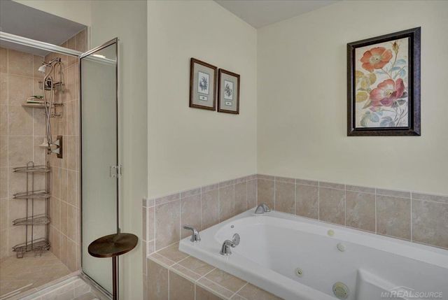 29397 Jennifer Drive, Chesterfield Twp, MI 48051