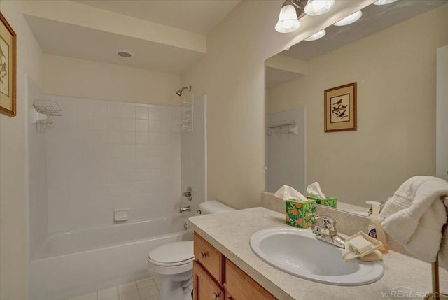 29397 Jennifer Drive, Chesterfield Twp, MI 48051