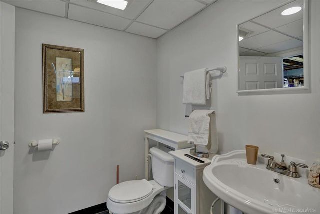 29397 Jennifer Drive, Chesterfield Twp, MI 48051