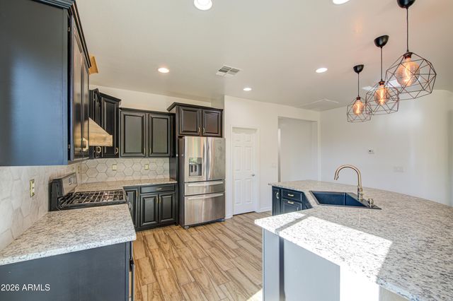 26119 W WAHALLA Lane, Buckeye, AZ 85396
