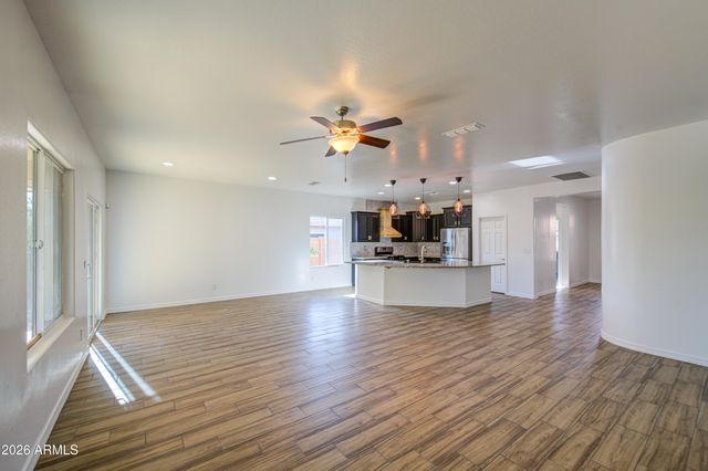 26119 W WAHALLA Lane, Buckeye, AZ 85396