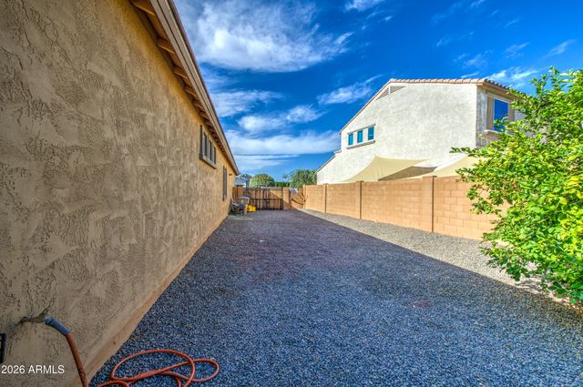 26119 W WAHALLA Lane, Buckeye, AZ 85396