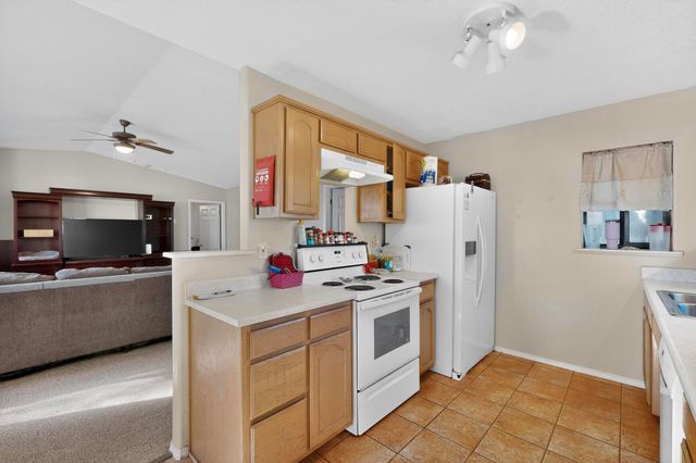 2001 Valley View Drive SW, Los Lunas, NM 87031