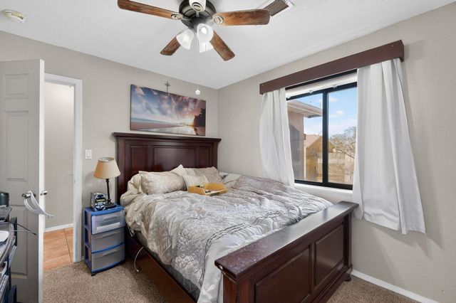 2001 Valley View Drive SW, Los Lunas, NM 87031