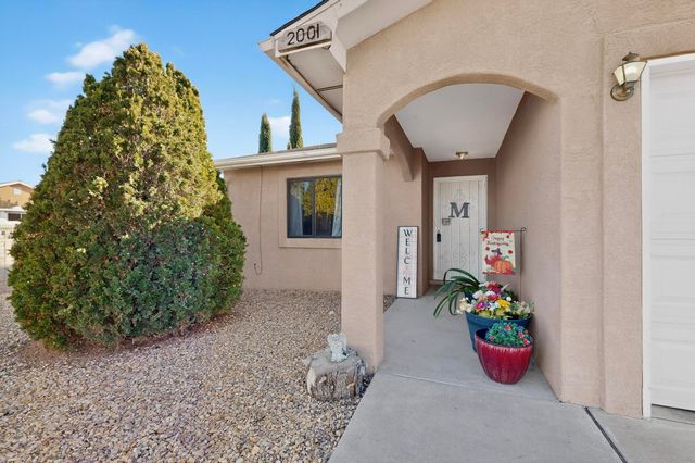 2001 Valley View Drive SW, Los Lunas, NM 87031