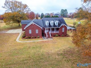 932 Maddox Road, Hartselle, AL 35640