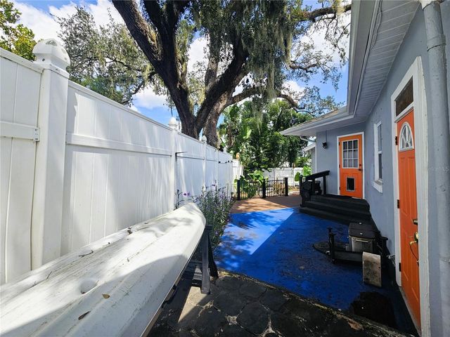 7301 N 13TH STREET, Tampa, FL 33604