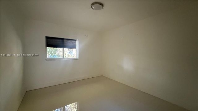 560 NE 67th St 1, Miami, FL 33138