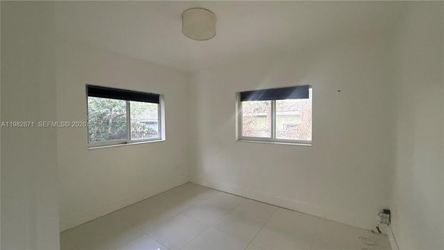 560 NE 67th St 1, Miami, FL 33138