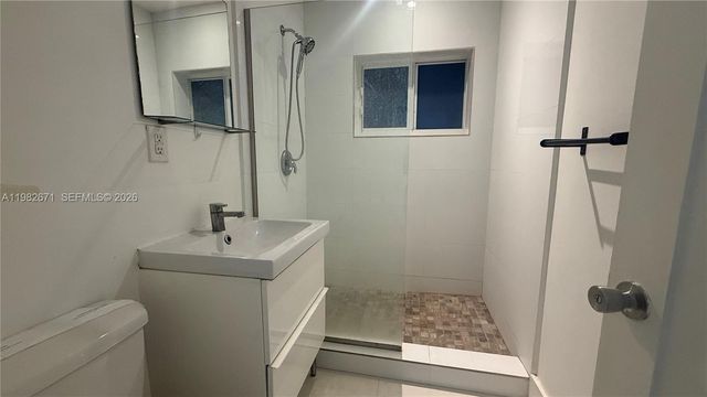 560 NE 67th St 1, Miami, FL 33138