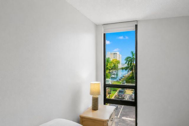 4800 Bayview 306, Fort Lauderdale, FL 33308