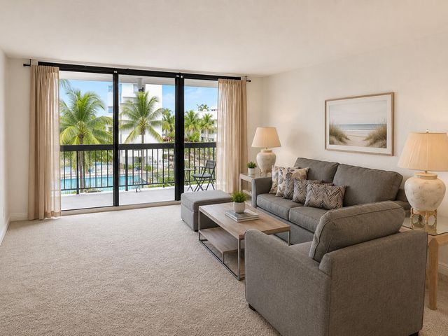 4800 Bayview 306, Fort Lauderdale, FL 33308