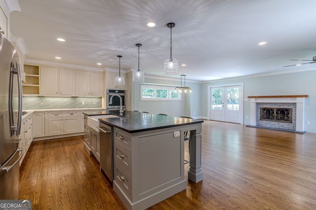 4456 Lake Ivanhoe Drive, Tucker, GA 30084