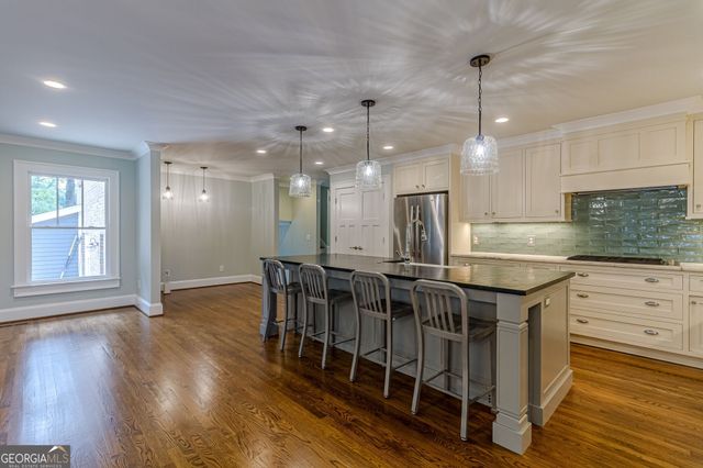 4456 Lake Ivanhoe Drive, Tucker, GA 30084