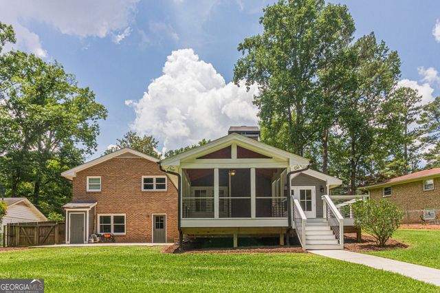 4456 Lake Ivanhoe Drive, Tucker, GA 30084