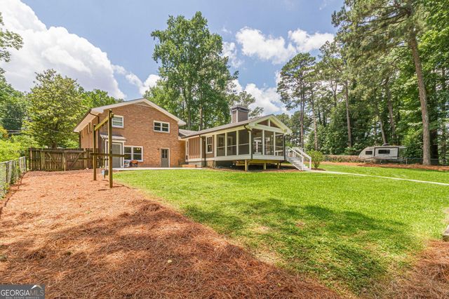4456 Lake Ivanhoe Drive, Tucker, GA 30084