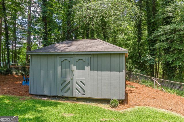 4456 Lake Ivanhoe Drive, Tucker, GA 30084