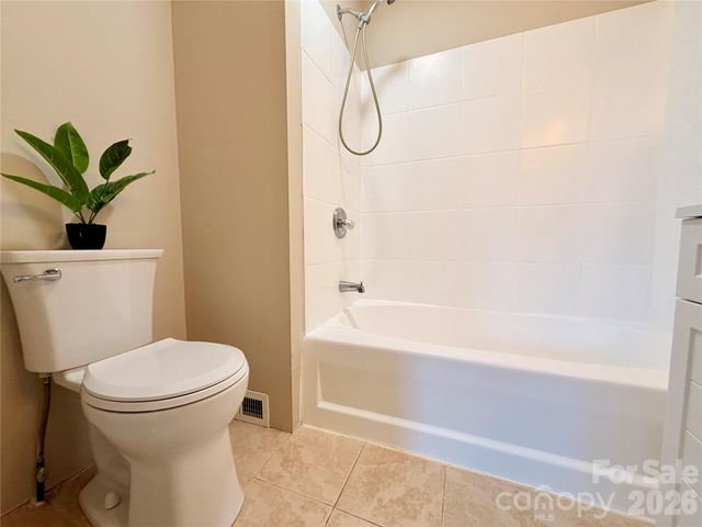 18 MIDWAY Street, Granite Falls, NC 28630