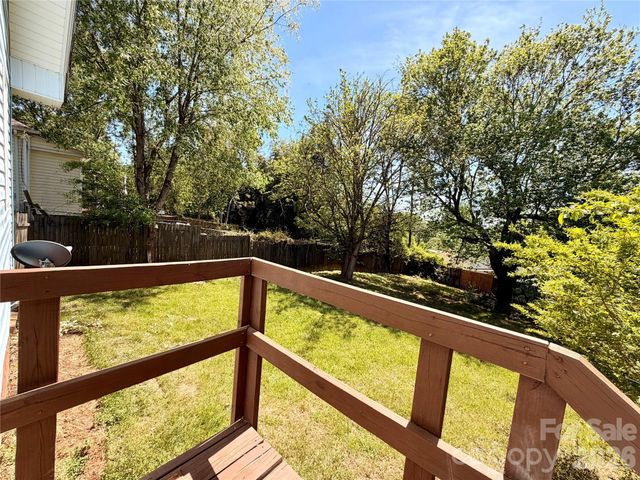 18 MIDWAY Street, Granite Falls, NC 28630