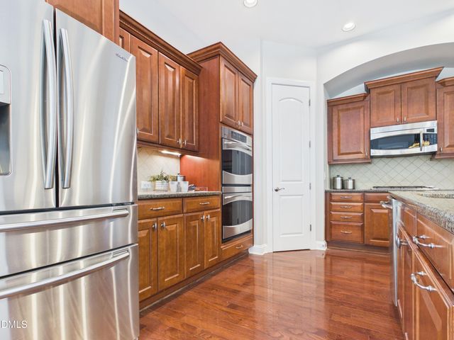 801 Long Meadows Road, Chapel Hill, NC 27516