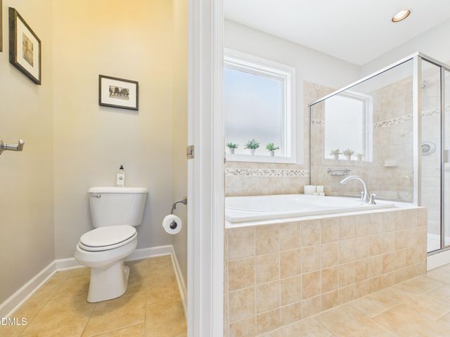 801 Long Meadows Road, Chapel Hill, NC 27516