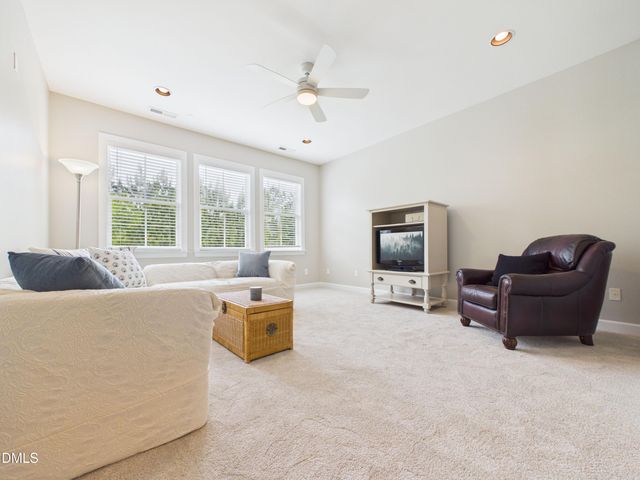 801 Long Meadows Road, Chapel Hill, NC 27516