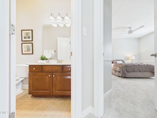 801 Long Meadows Road, Chapel Hill, NC 27516