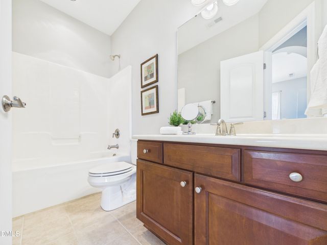 801 Long Meadows Road, Chapel Hill, NC 27516