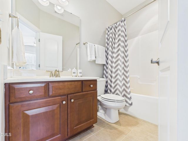 801 Long Meadows Road, Chapel Hill, NC 27516