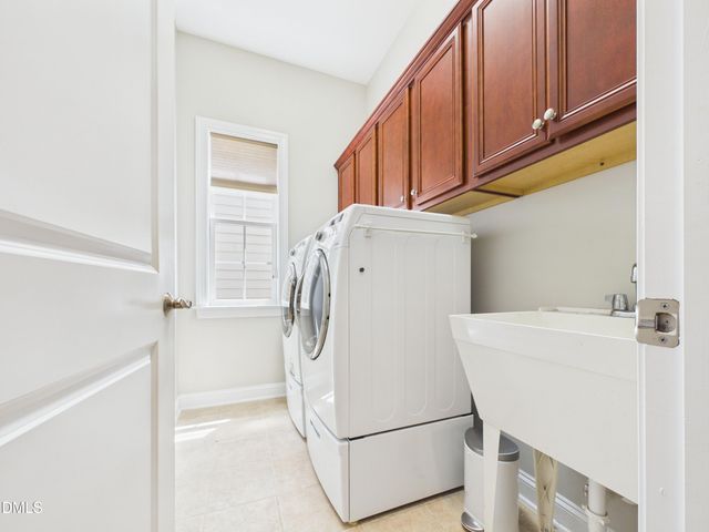 801 Long Meadows Road, Chapel Hill, NC 27516